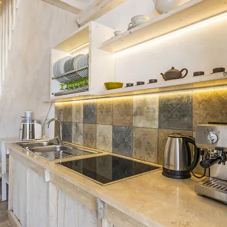 Luce Boutique Couette-café