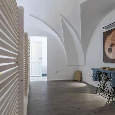 Luce Boutique 3* Felline