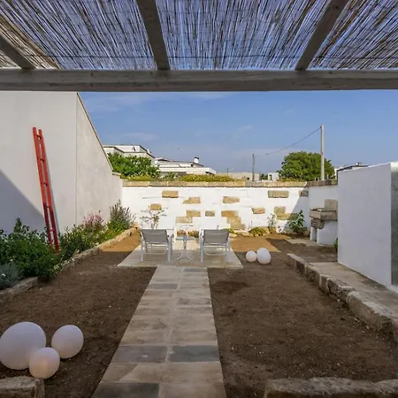 Luce Boutique Bed & Breakfast Felline